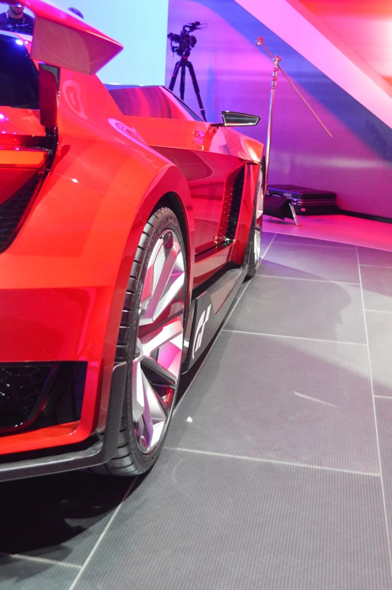 In addition to its radical looks, the Volkswagen GTI excites with a 500-hp twin-turbo V6 (Photo: C.C. Weiss/Gizmag)