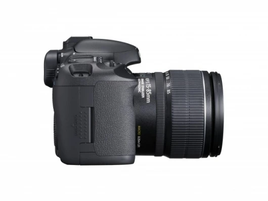 EOS 7D
