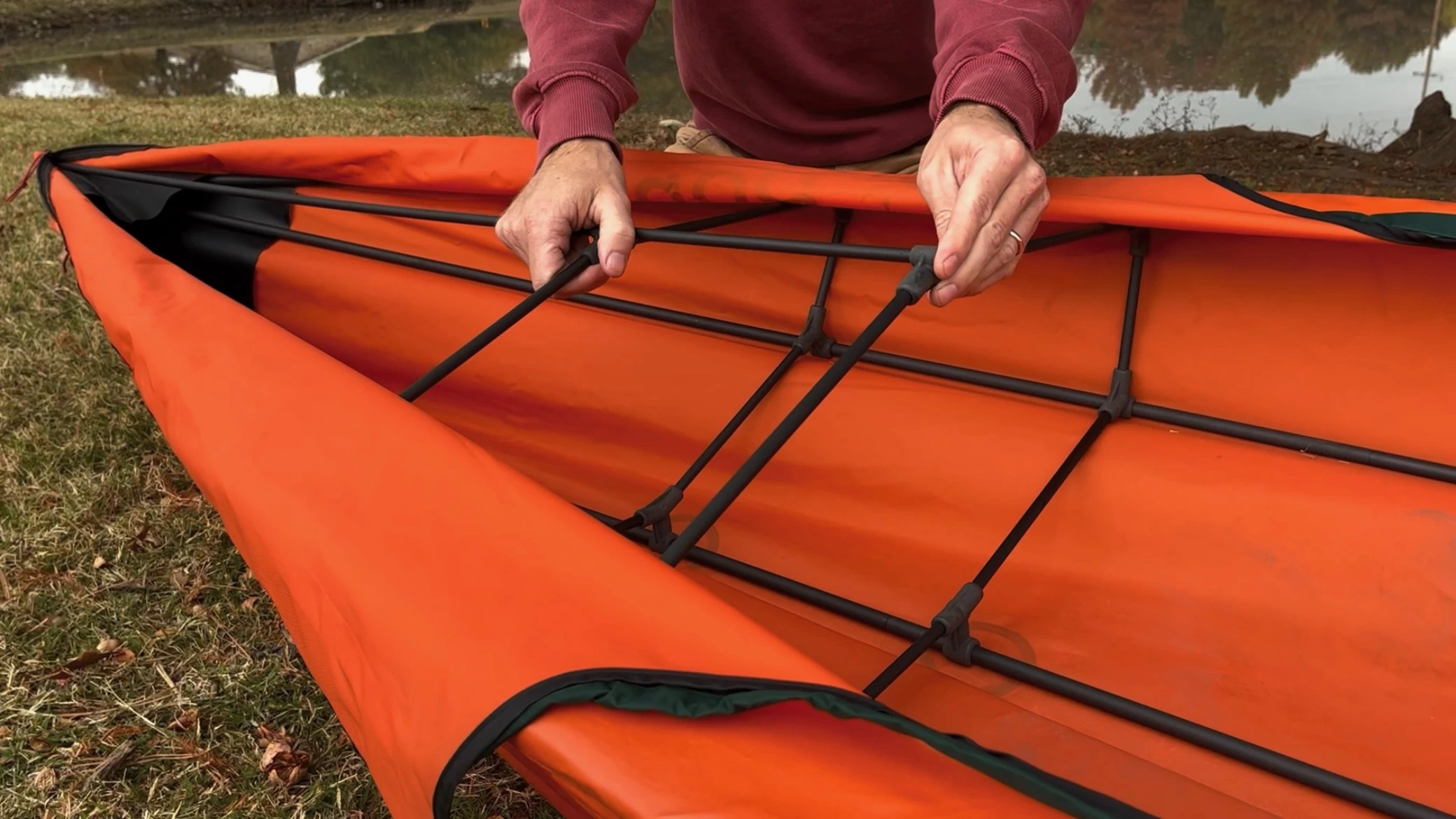 The Pontos 2.0's carbon fiber frame