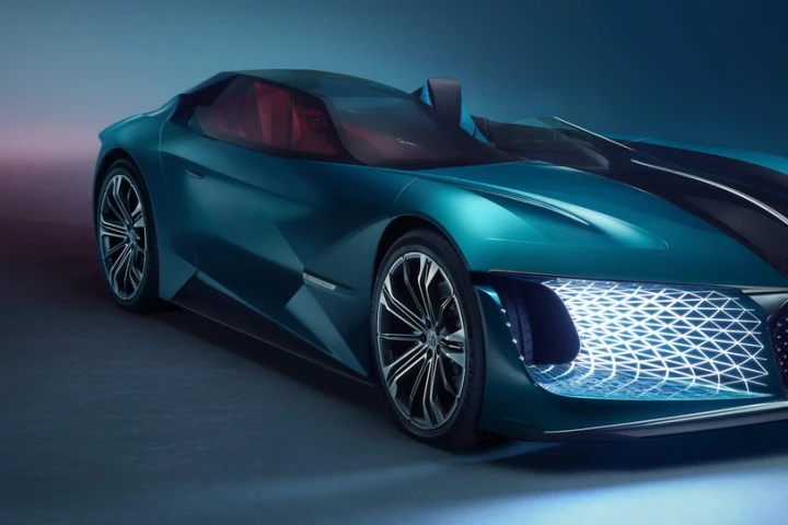 The DS X E-Tense is a bizarre, asymmetric, avant garde electric hypercar concept that puts the driver out in the wind, but keeps the passengers enclosed
