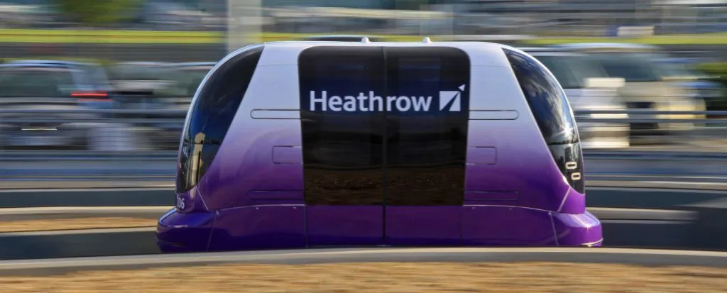 Designed by UK-based company ULTra PRT, the system consists of 22 podcars, operating on 2.4 miles (3.86 km) of track
