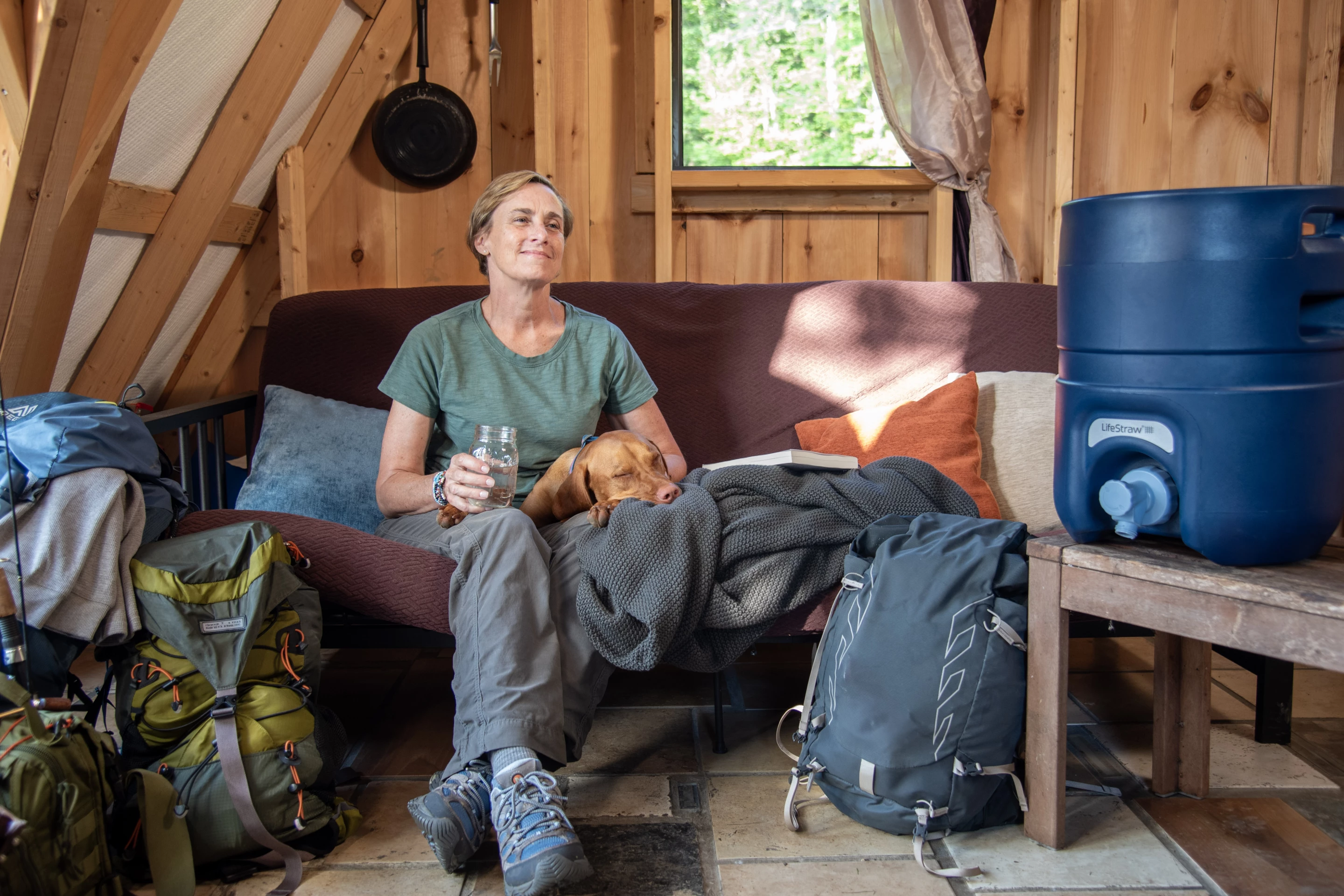 A good solution for an off-grid A-frame without running water