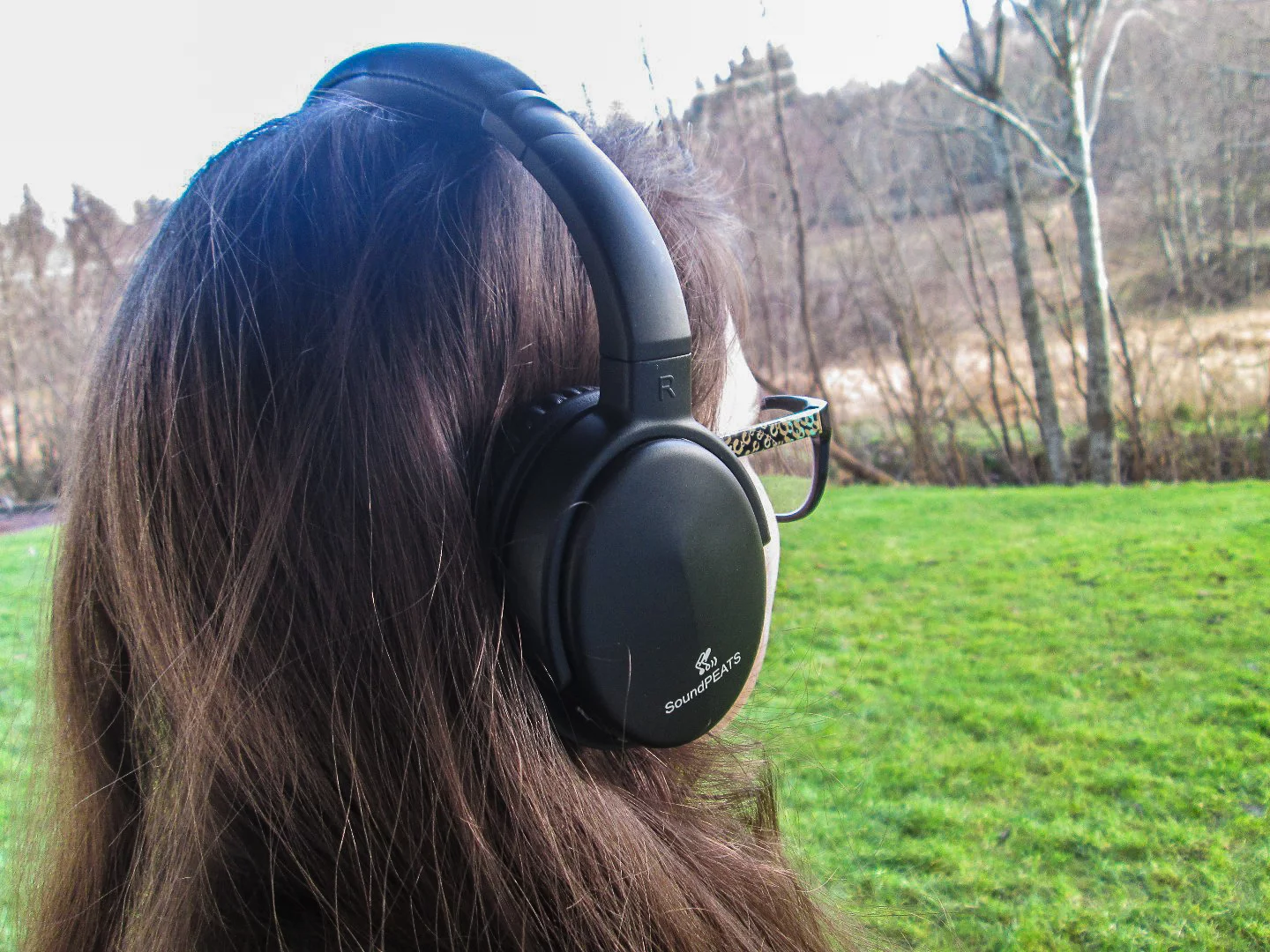 The Soundpeats A1 has 12 hours of play time