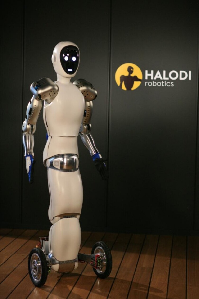 EVE r3 stands 175 cm tall (5 feet, 9 inches), weighs 76 kg (168 lb) and rolls along on its two primary wheels at speeds of up to 22 km/h (13.5 mph)