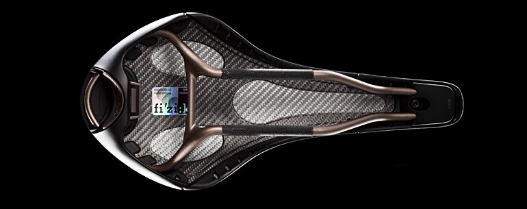 The Fizik Kurve is a high-tech racing bicycle saddle that uses the same principle as the venerable Brooks leather touring saddle