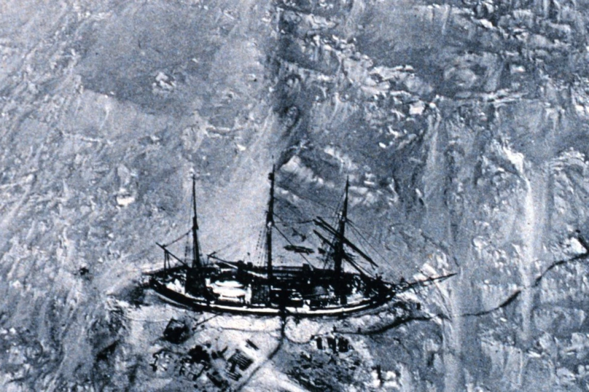 Researchers have used the ship logbooks of early 20th century Antarctic explorers, such as Erich von Drygalski's ship the Gauss, to compare sea ice coverage then to now, and found it's largely the same