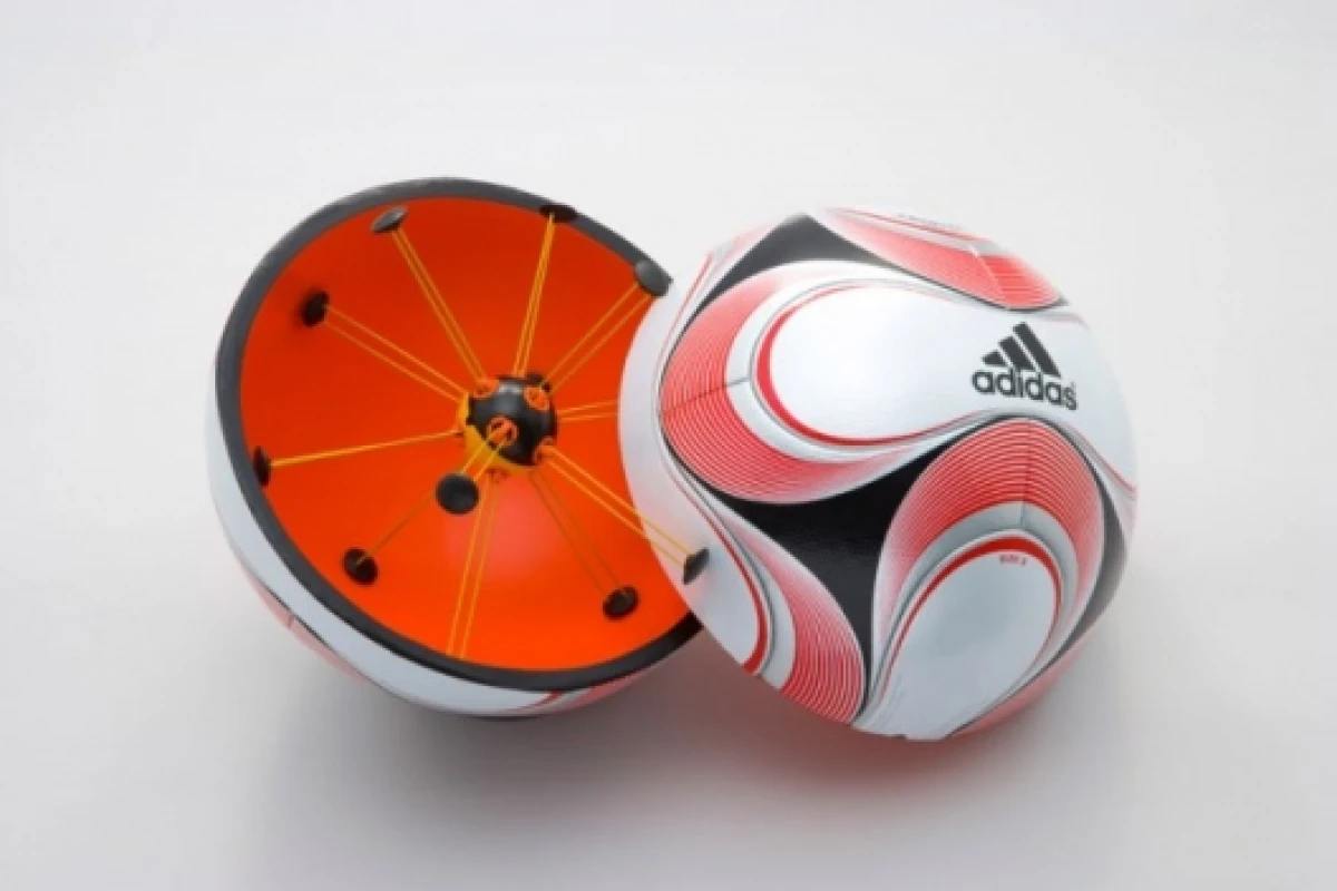 adidas Teamgeist II intelligent footbal