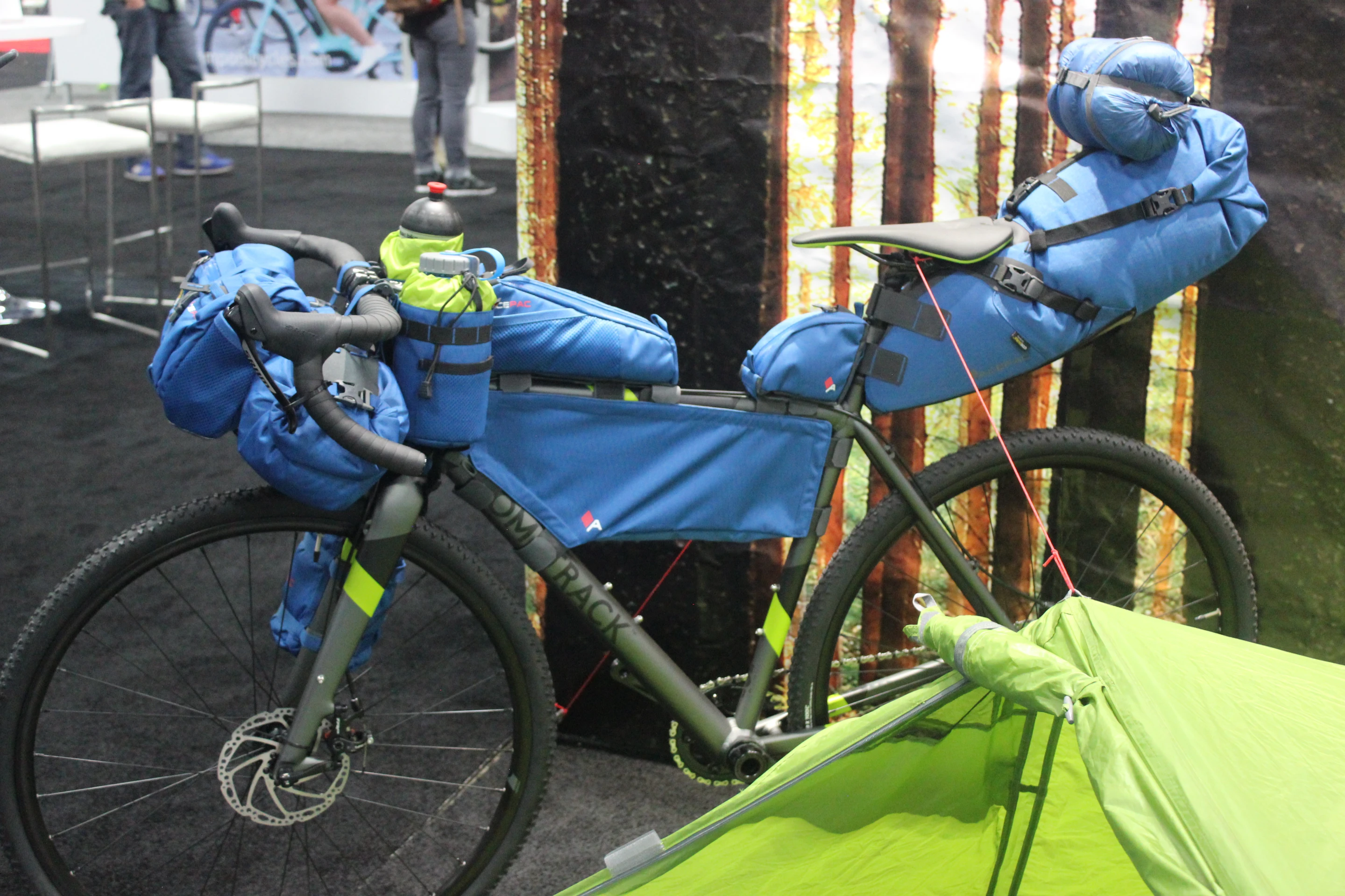 AcePac's bicycle camping system