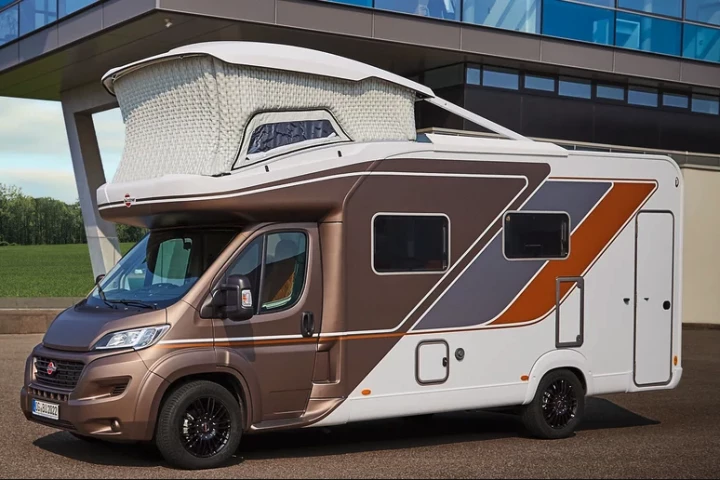 The Bürstner Lyseo Gallery incorporates some interesting ideas from the 2019 Hymer VisionVenture (2021 show vehicle pictured)