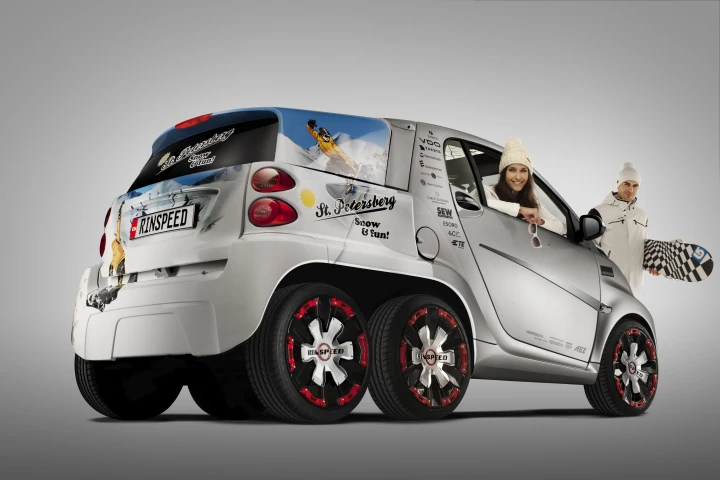 The module changes the car into an instant commercial vehicle