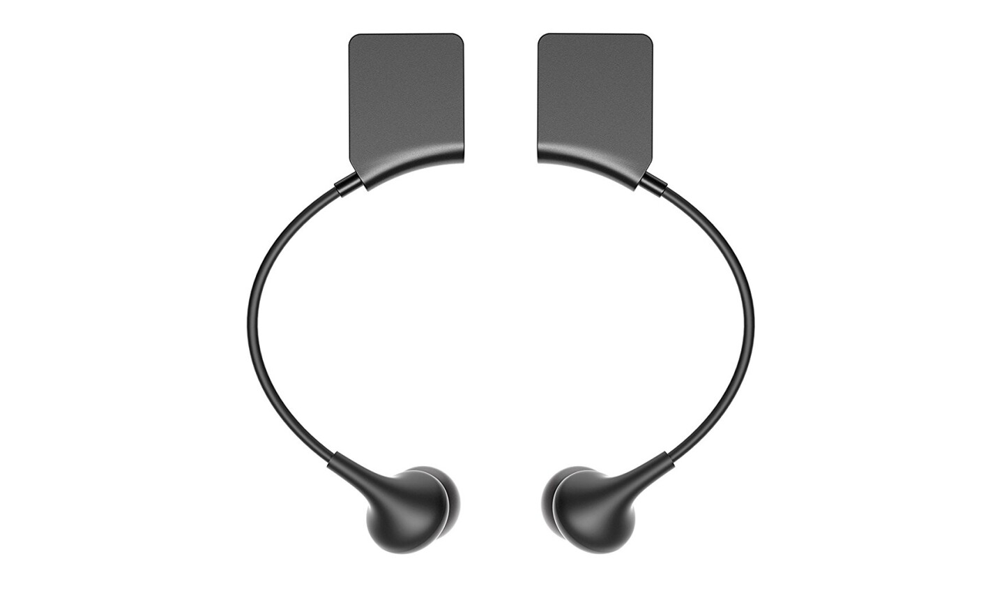 Oculus Earphones, which enhance the audio of the Rift
