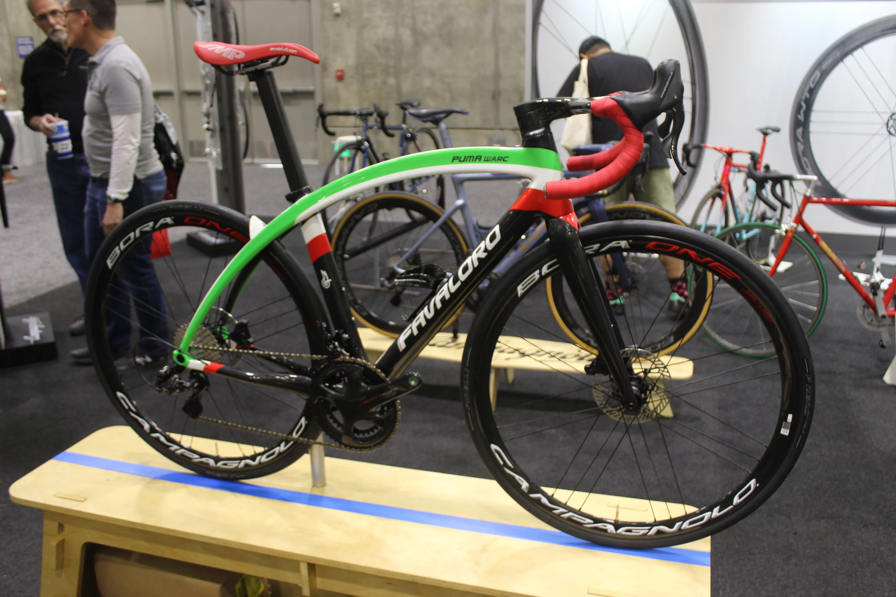 The top tube becomes the seat stays, on this Favaloro road bike