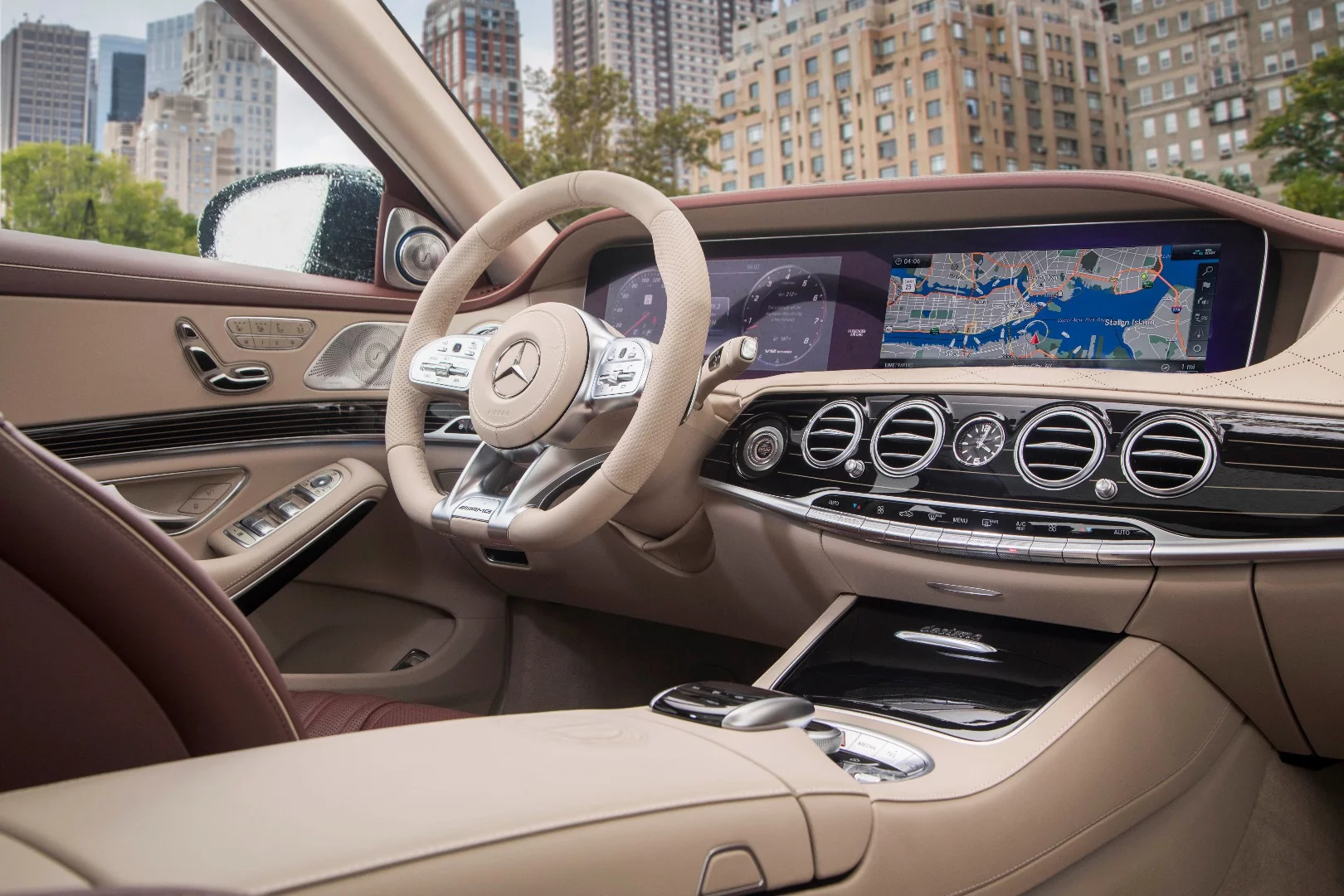 The new COMAND interface for the 2018 Mercedes-Benz S450 rides in a 12.5-inch display screen that dominates the center dash