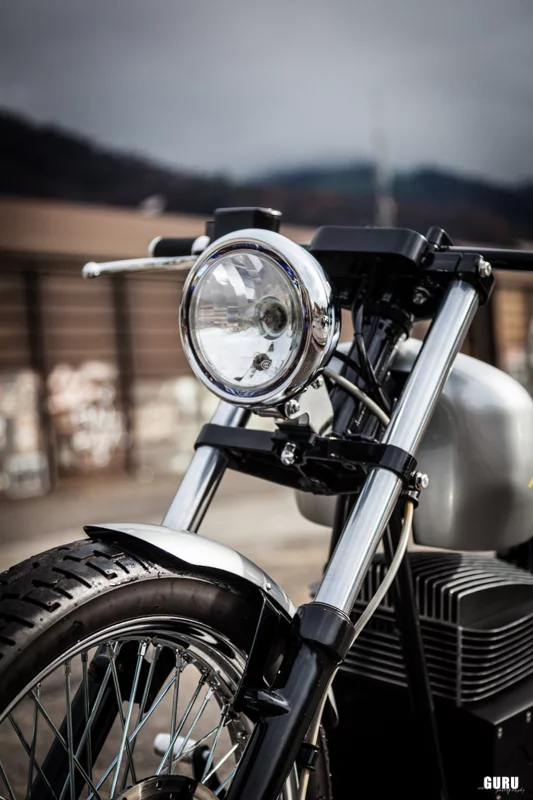 Old school looks for the Sine Cycles electric chopper