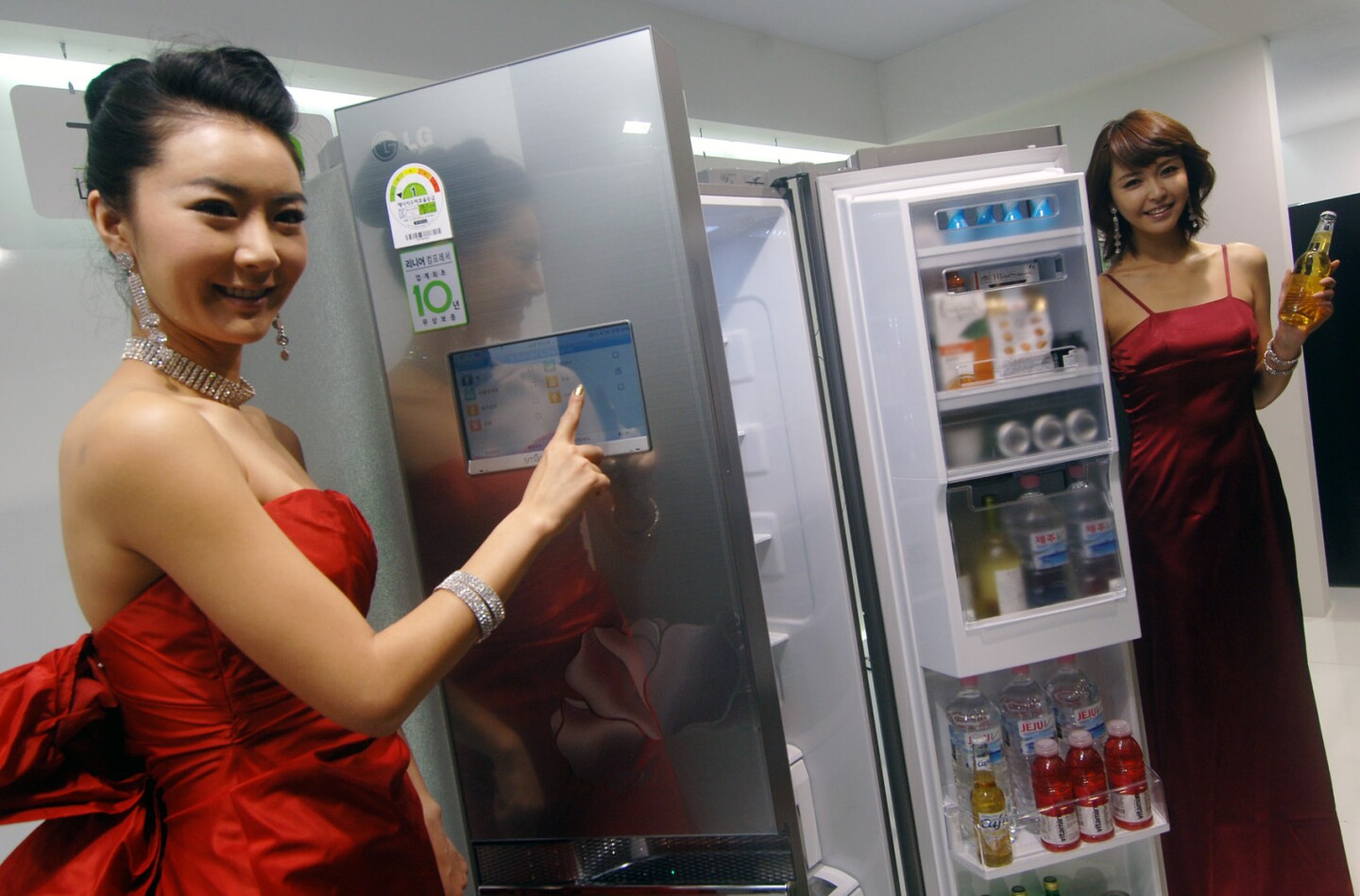 LG launches first SmartGrid appliance the Smart Fridge