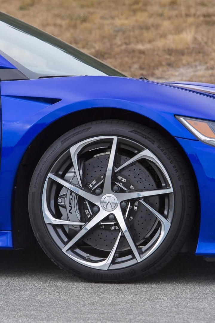 2017 Acura NSX