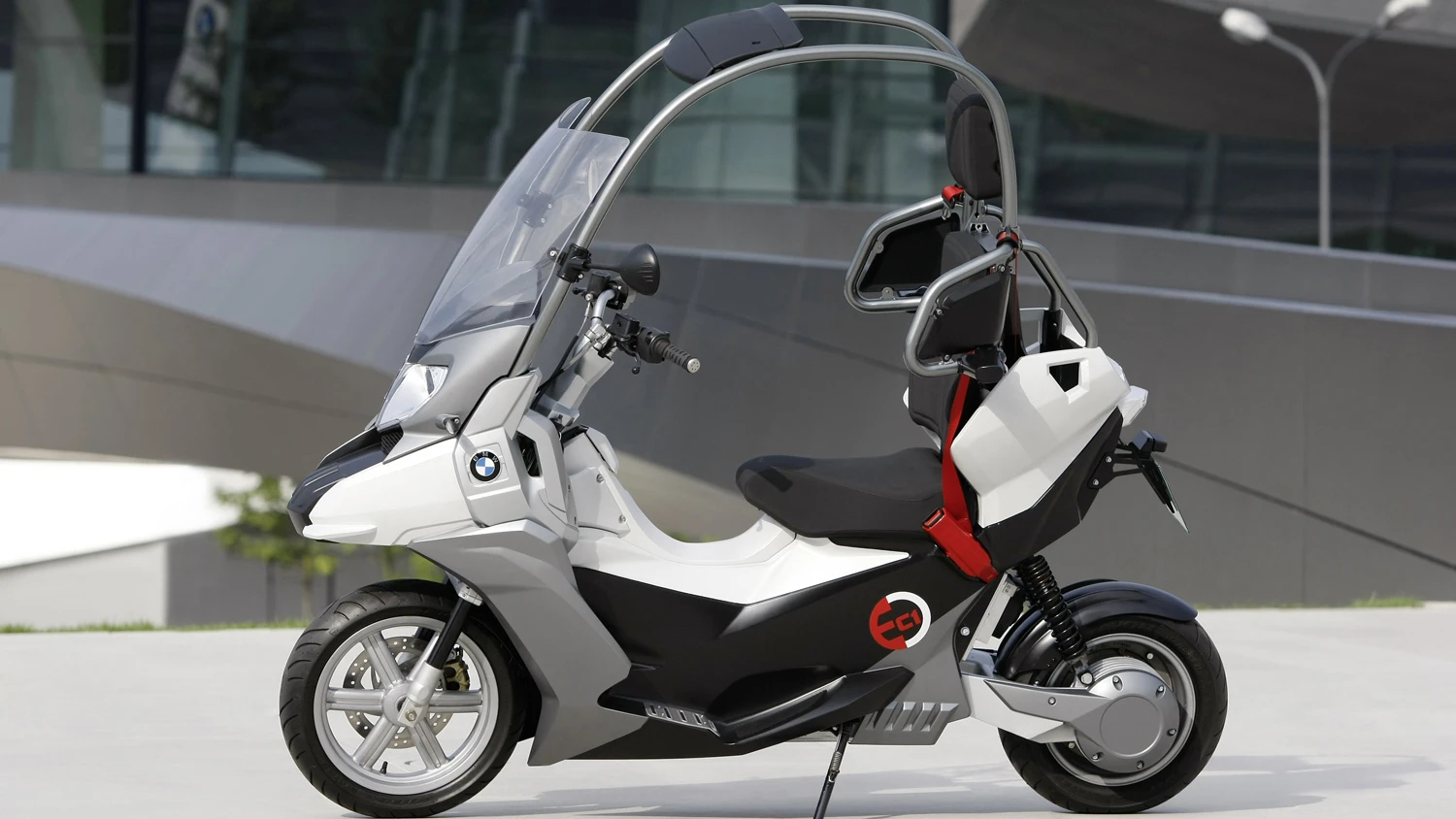 BMW's C3 - if at first you don't succeed, make it electric and try again
