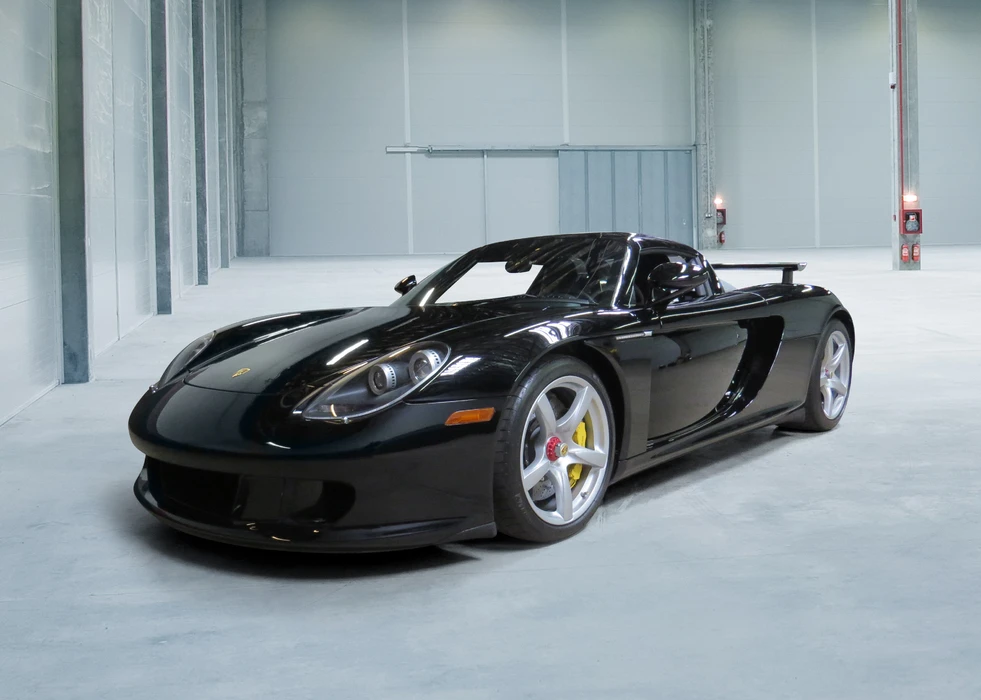 This 2005 Porsche Carrera GT has no estimate to sell for between none andhttps://russoandsteele.com/vehicle-details/?show_vehicle=121152&total_results=116&auction_pk=161&page=featured