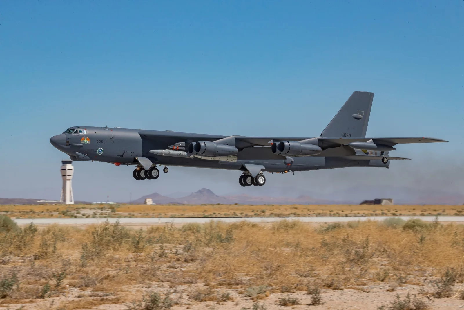 The AGM-183A was carried under the wing of a B-52 Stratofortress