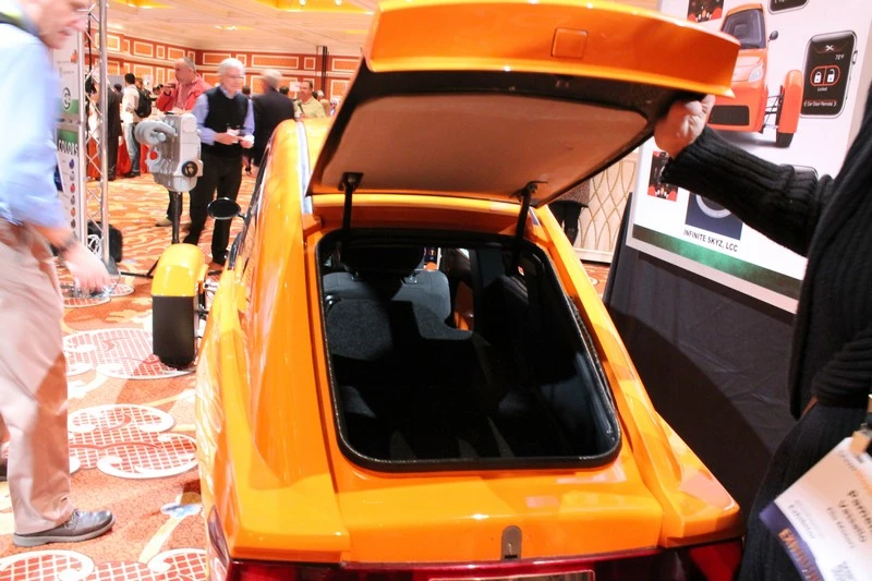 The prototype now has a trunk (Photo: Eric Mack/Gizmag.com)