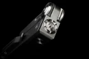 Tacray implements a flashlight in a way that's streamlined and easy to use with or without the other MT1 tools