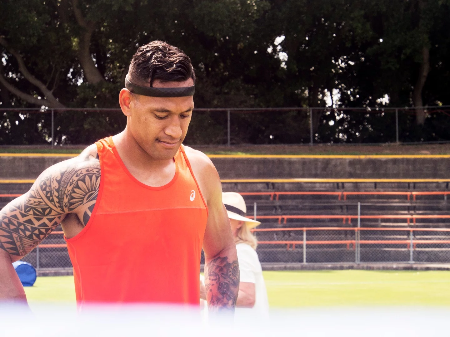 Samsung has developed an experimental brainBAND to quantify the force of impacts to the head