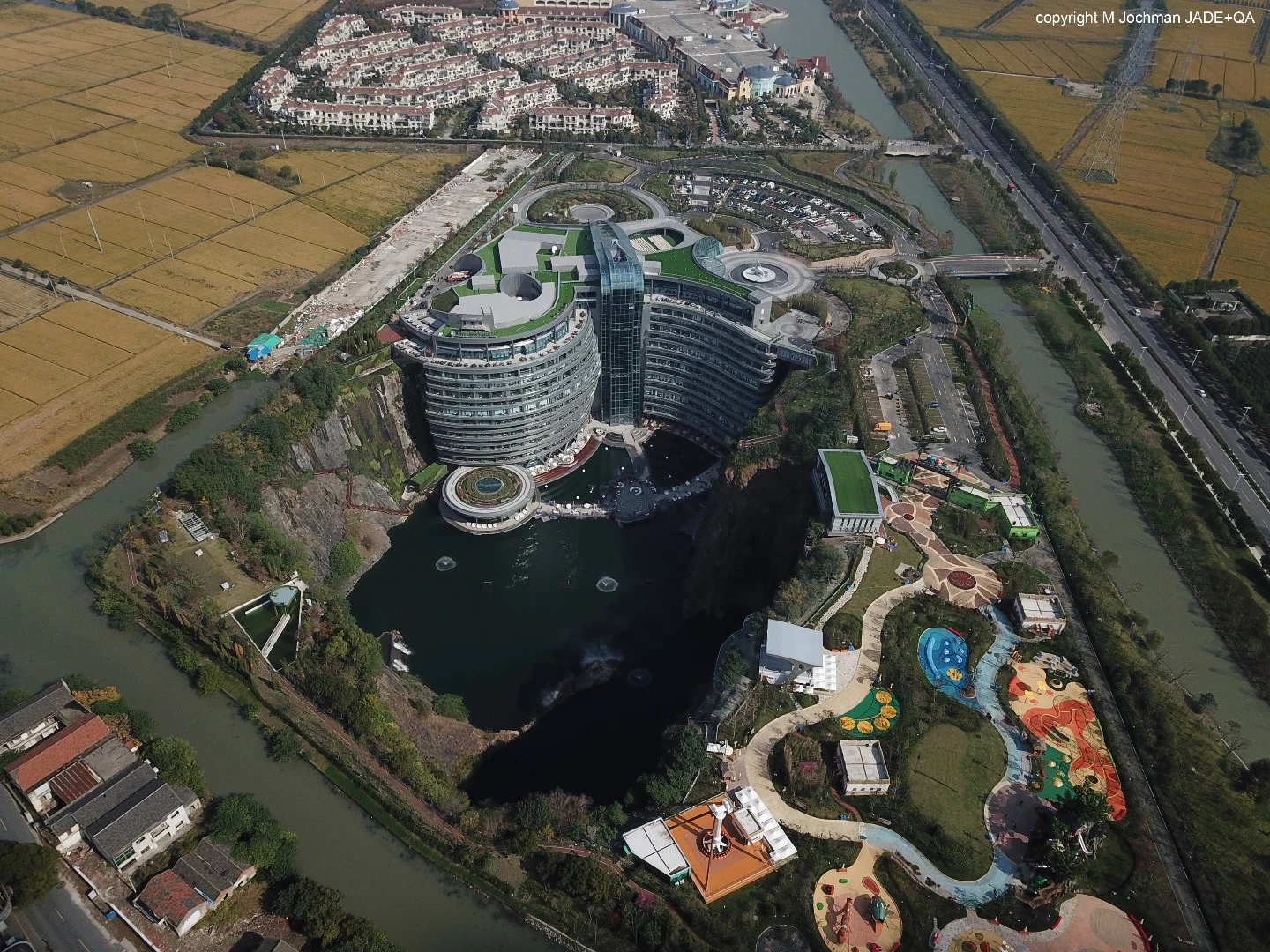 The Shimao Wonderland Intercontinental Hotel is located in Songjiang , Shanghai, China