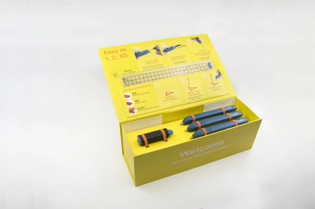 A Create+ EDU Learning Pack Student Kit with 3Doodler pens and nozzles