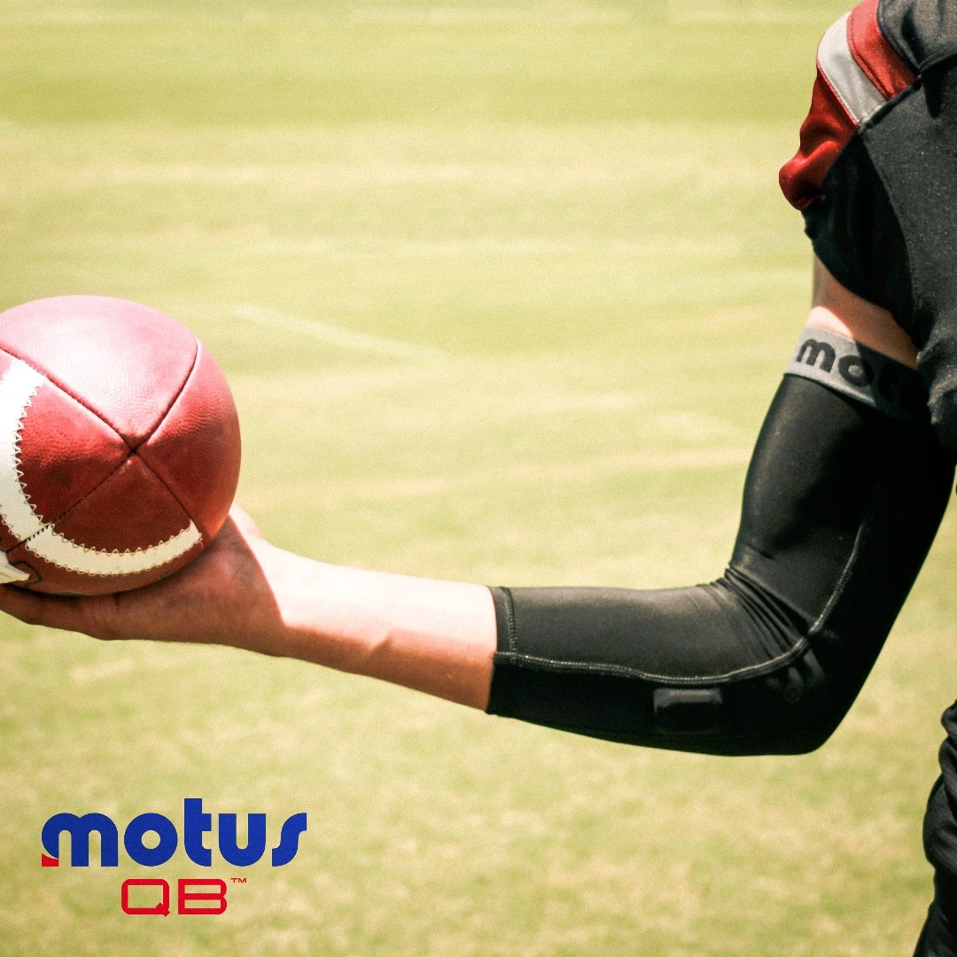 The motusQB is a wearable device that tracks biomechanical data, to help quarterbacks improve their game and prevent injury