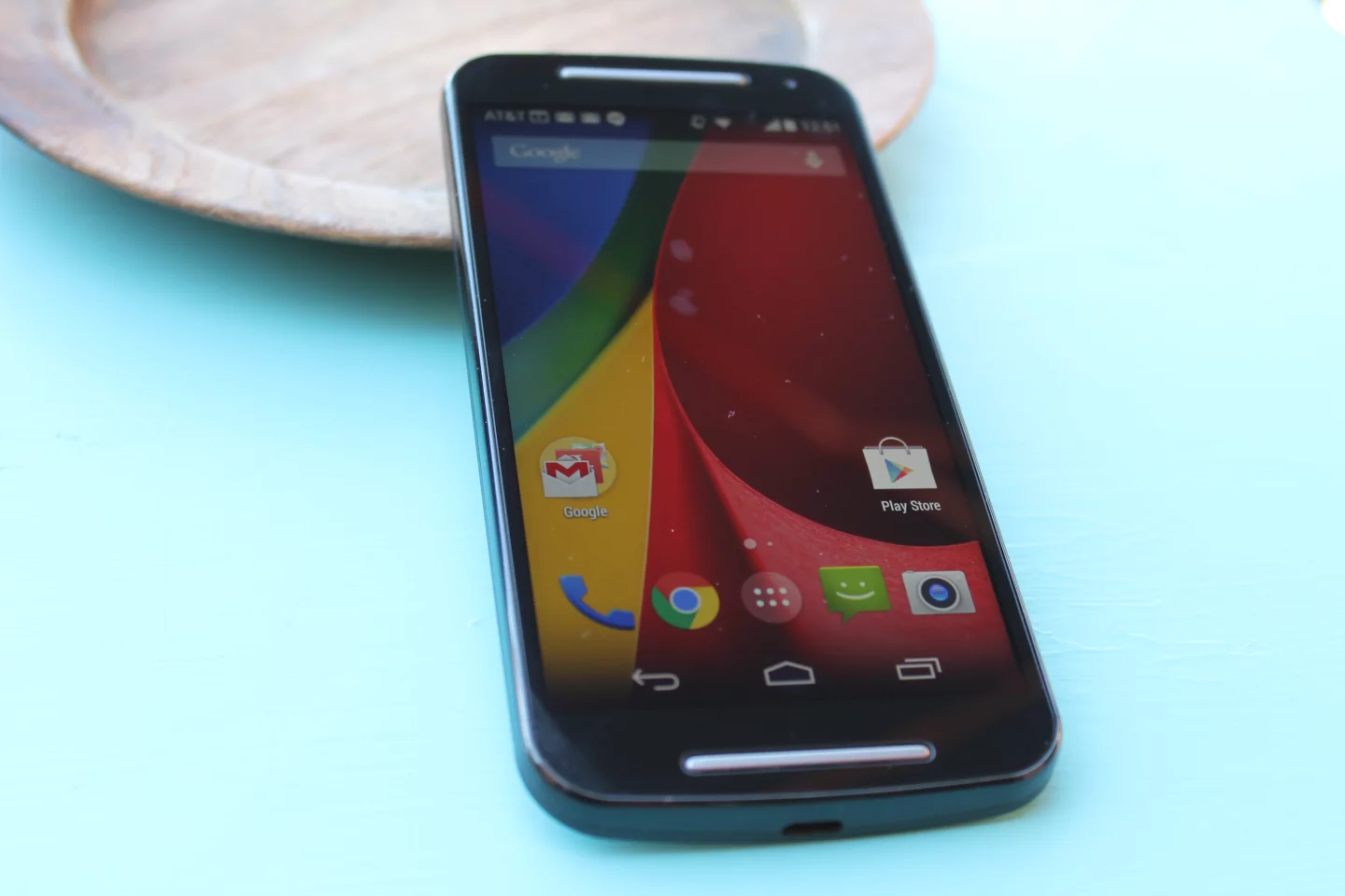 The display delivers crisp colors (Photo credit: Eric Mack / Gizmag)