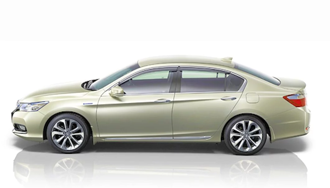 The 2014 Honda Accord Hybrid gets 50 mpg EPA estimates - and delivers on them