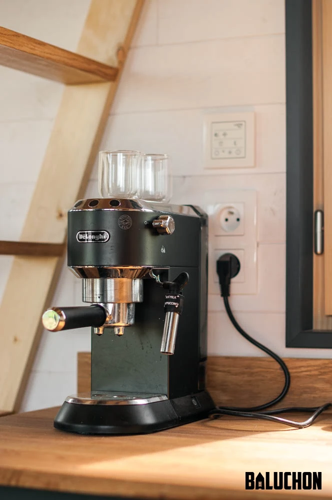 Inside the Intrépide tiny home
