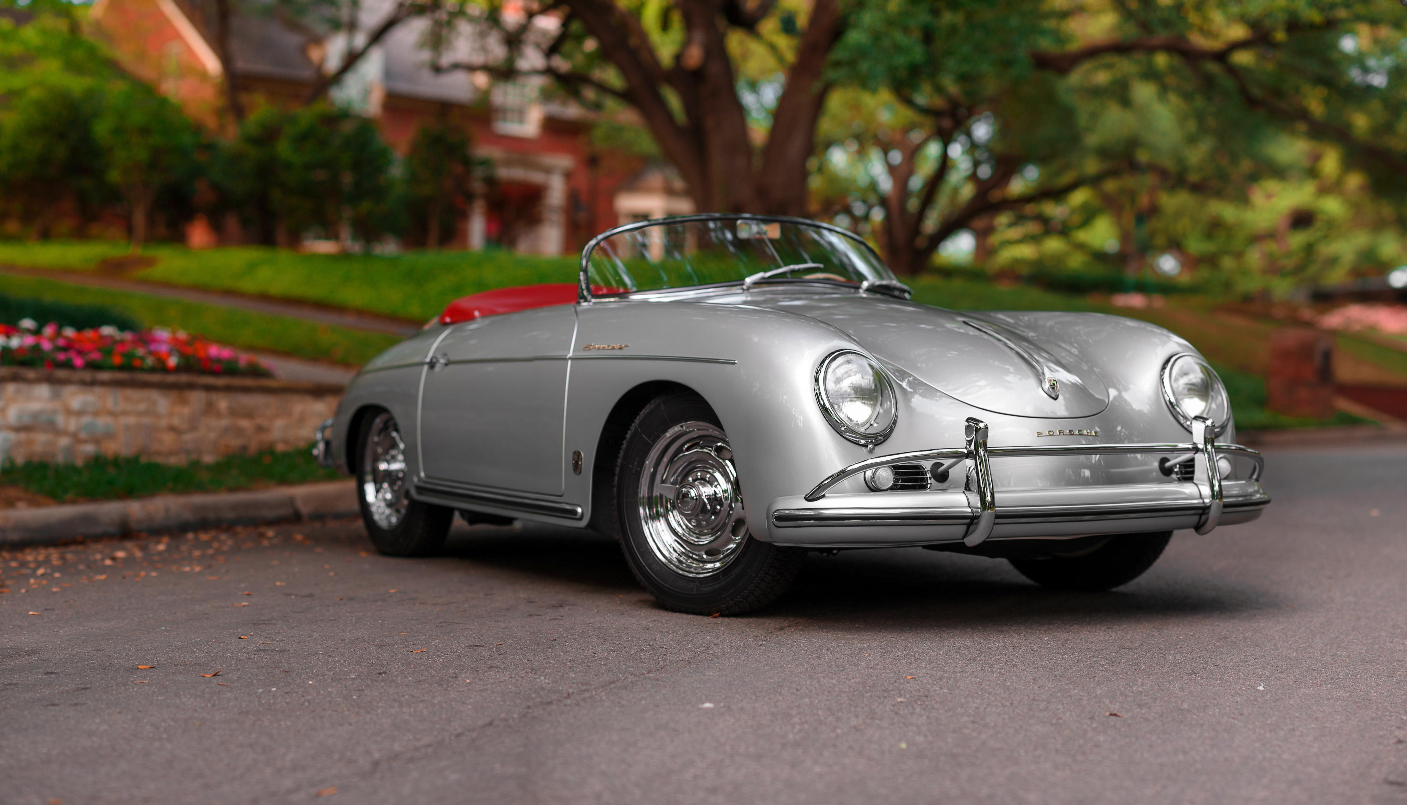 2018 Monterey Car Week Auction Report | 1958 Porsche 356A T2 1600 Speedster | Estimate: from $500,000 to $600,000 |} Sold for $516,500 | Auction: Bonhams | Lot 25 | Official Description