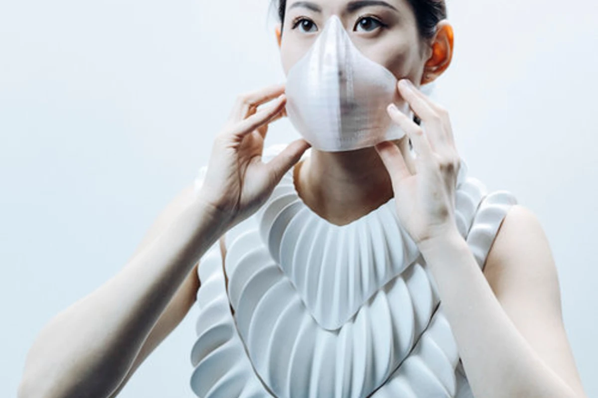 Amphibio is an artificial gill that extracts oxygen from water