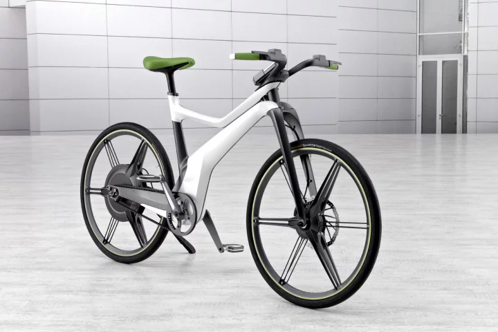 smart has announced a pedal-powered bicycle with electric assist named e-bike
