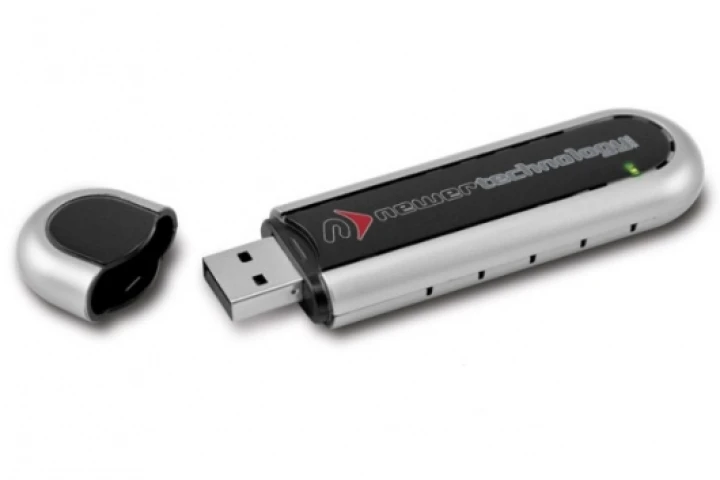 The NewerTech MAXPower 802.11g/b Wireless USB 2.0 Stick Adapter