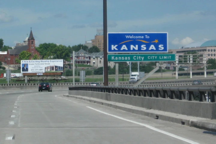 Kansas City, Kansas, will be the first city to benefit from Google's 1Gbps network (Image: Airtuna08)