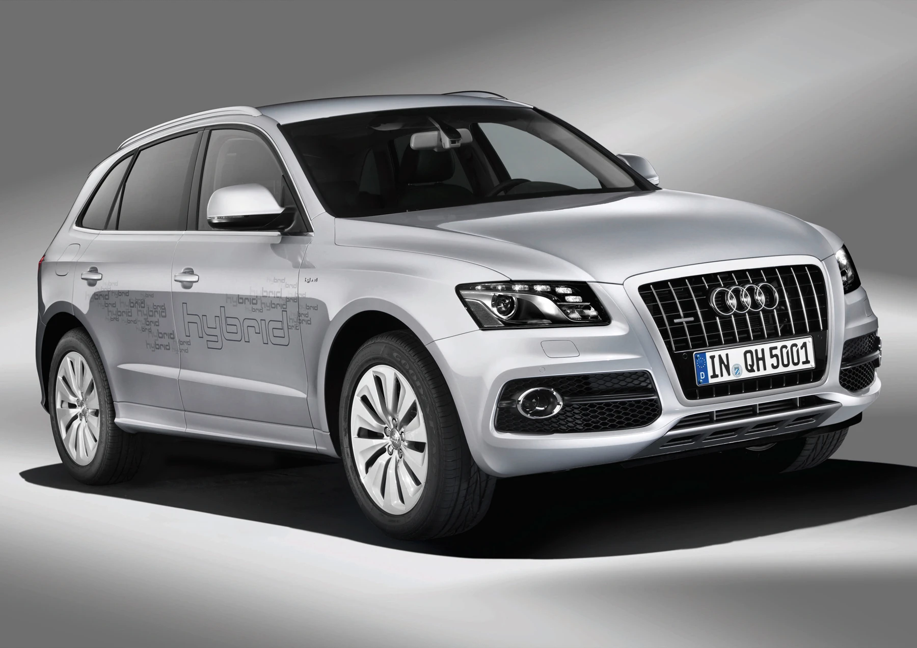 The Audi Q5 hybrid quattro