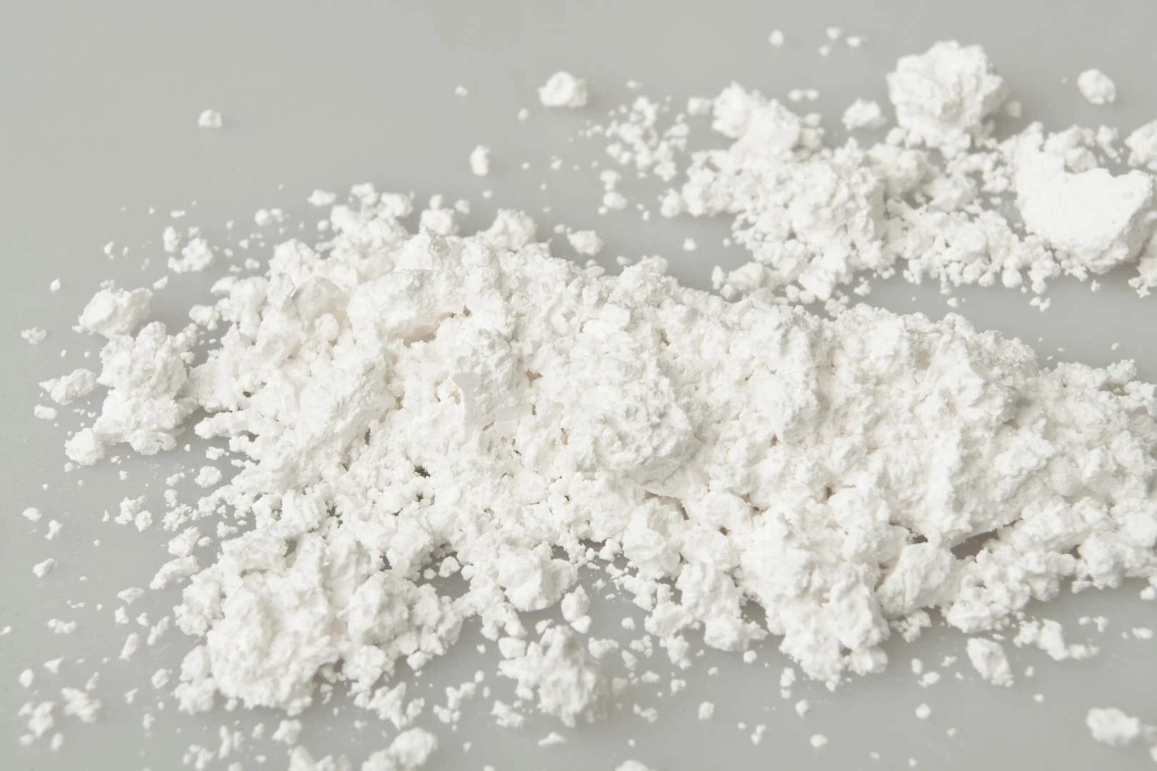 It's thought that Novichok agents can be dispersed as a fine powder