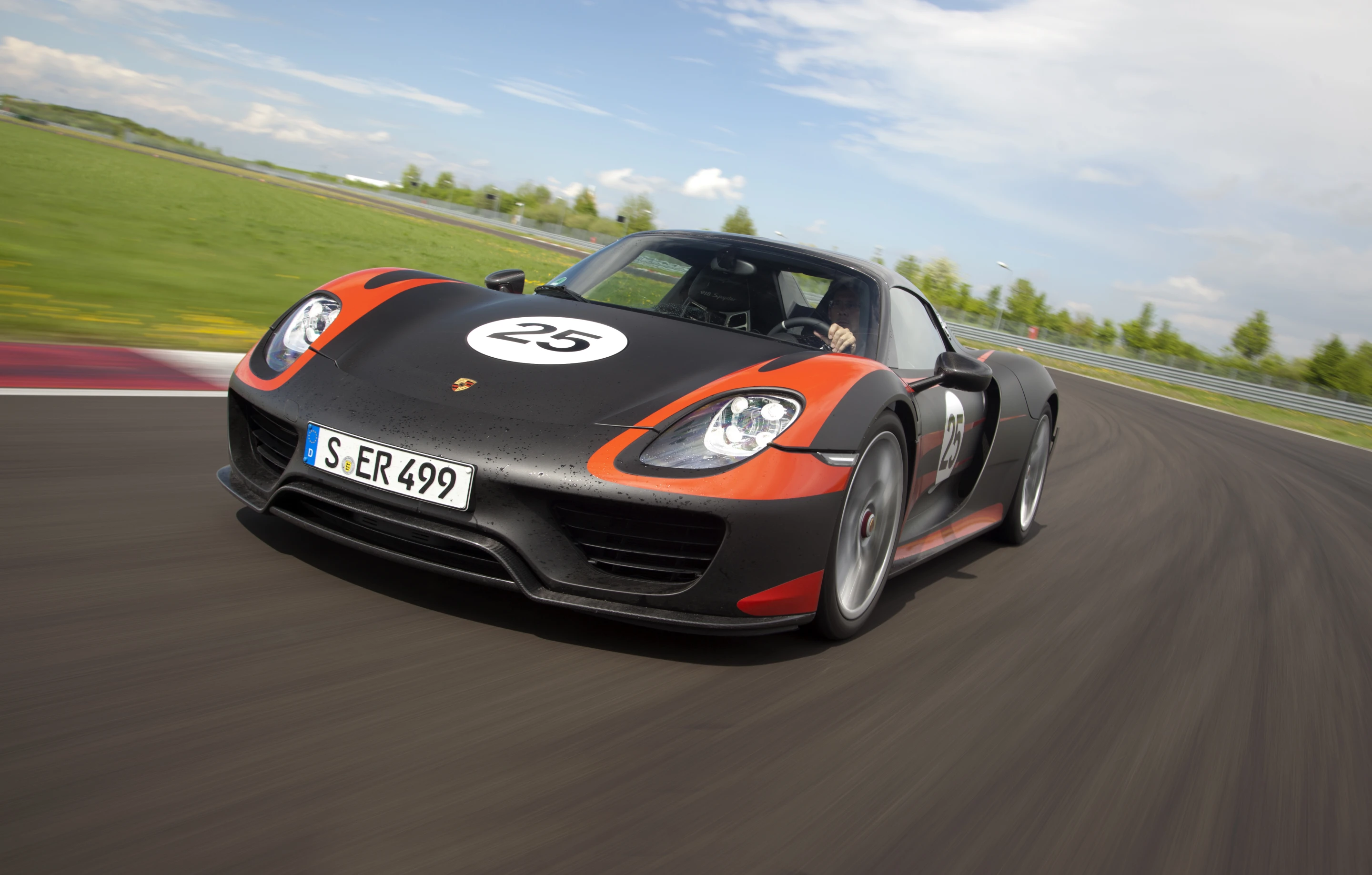 Porsche's latest 918 Spyder
