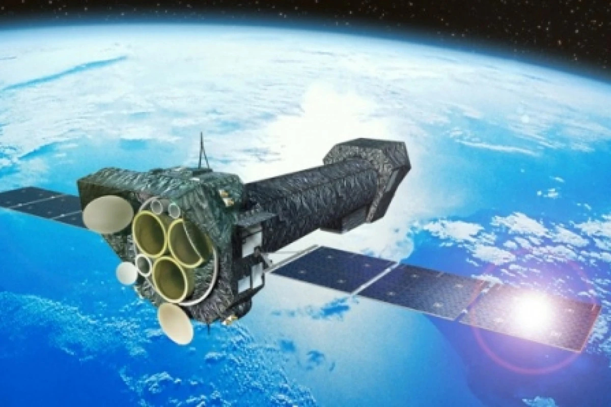 The European XMM-Newton X-ray telescope in Earth orbit (Image: ESA)