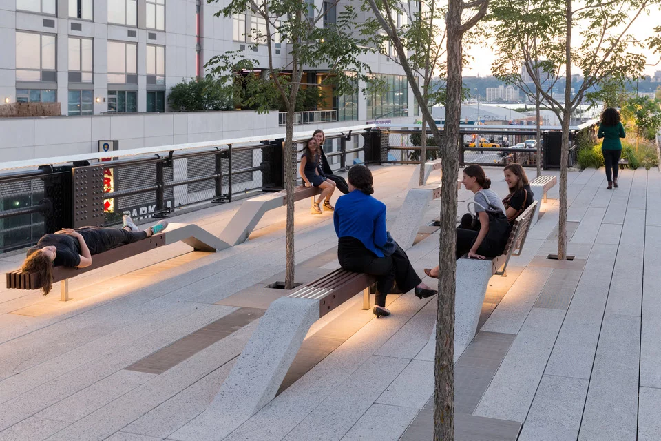 Over 450 programs and activities take place at the High Line every year (Photo: Iwan Baan)