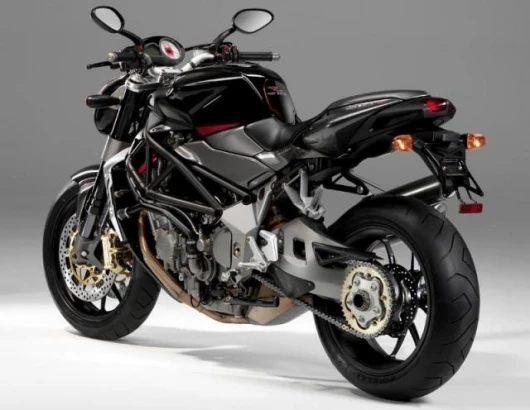 BRUTALE 910R