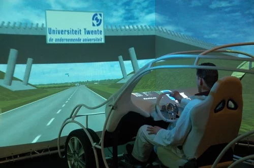 The driving simulator at AutoRAI