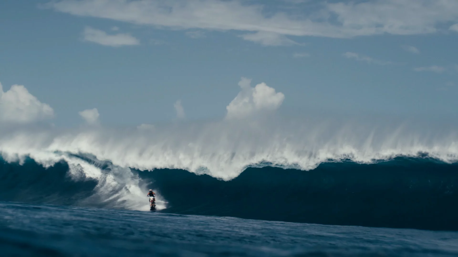 Heart-stopping footage as motorcycle daredevil Robbie Maddison surfs a barrel on a motorcycle