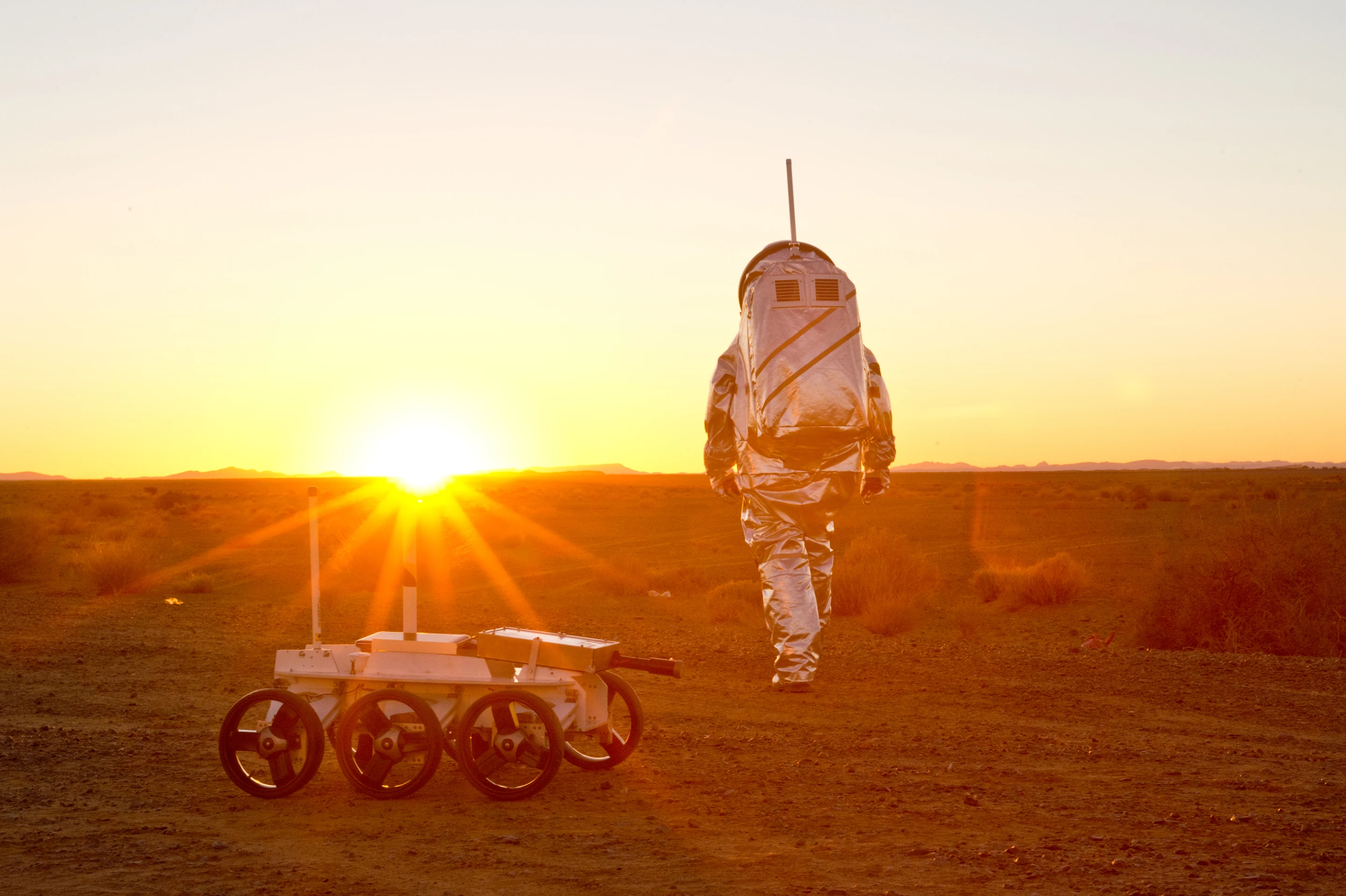 MAGMA White rover (Image: OeWF (Katja Zanella-Kux))