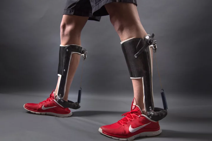 The passive-elastic ankle exoskeleton makes walking easier without the use of an external energy source (Photo: Stephen Thrift, North Carolina State University)
