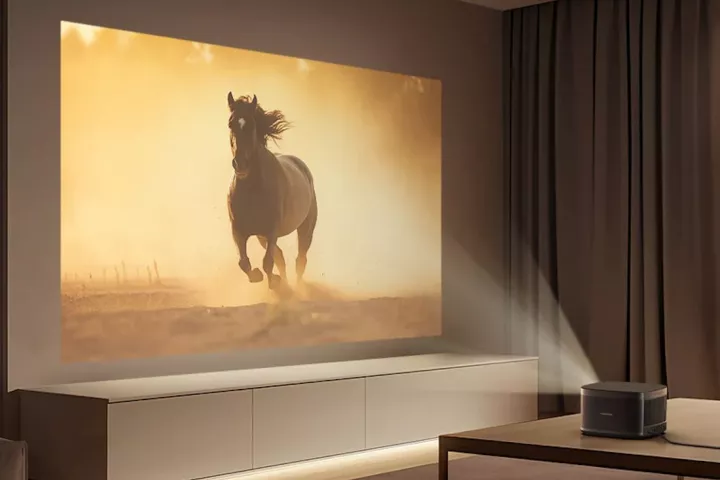 XGIMI promises that its Dual Light Technology will deliver a "comfortable natural spectrum, ultra-high brightness, ultra-high color gamut, and ultra-high color accuracy"