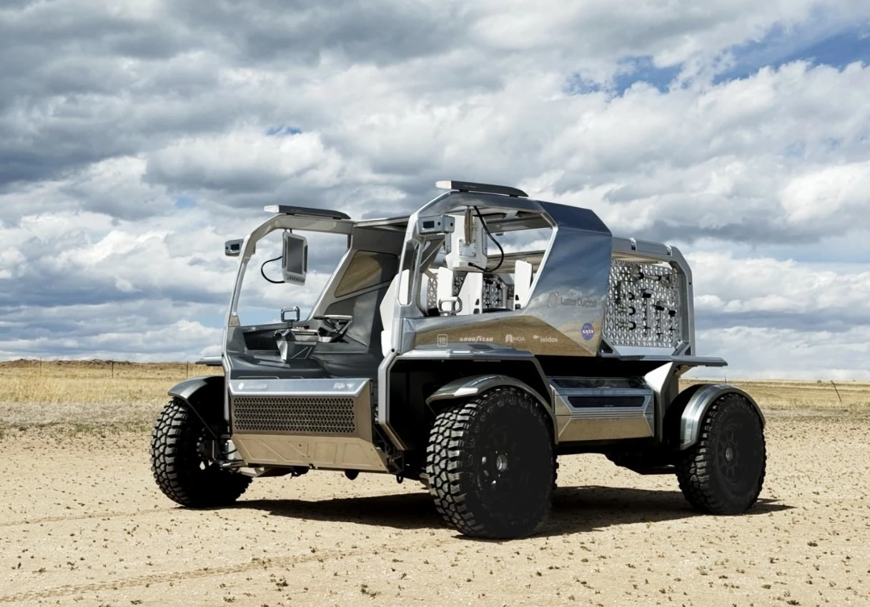 General Motors is supplying battery and drive technology to the Lunar Outpost LTV design