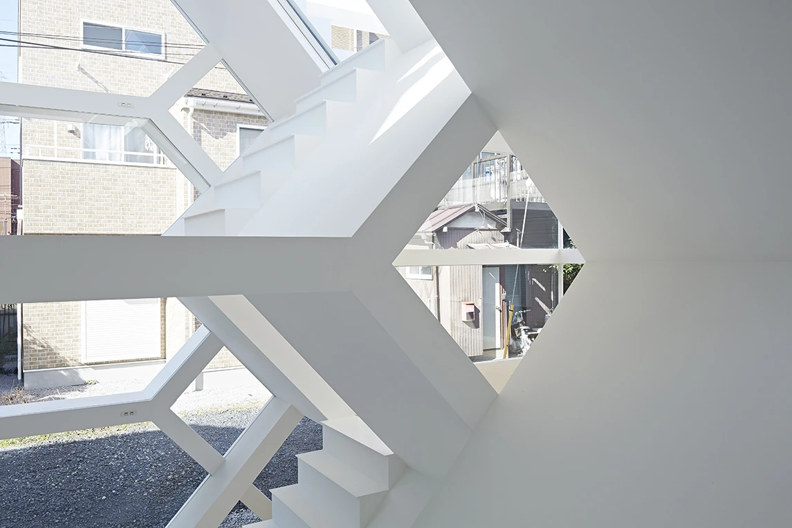 The interior layout is as complicated as it looks (Photo: Koichi Torimura)